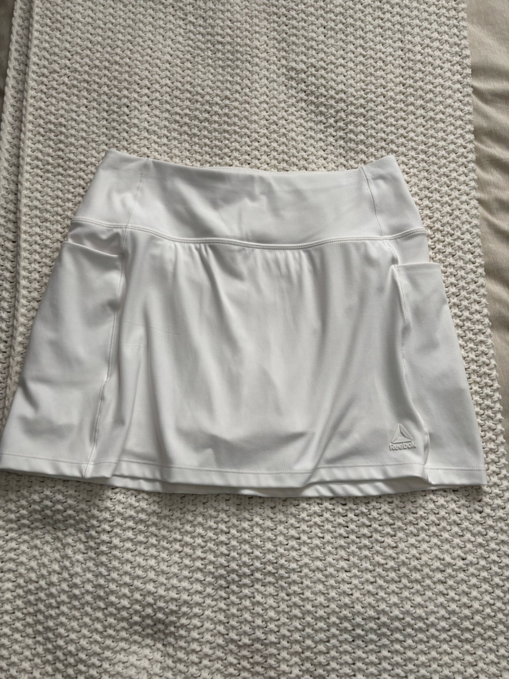 Reebok White Tennis Skort with Side Pocket